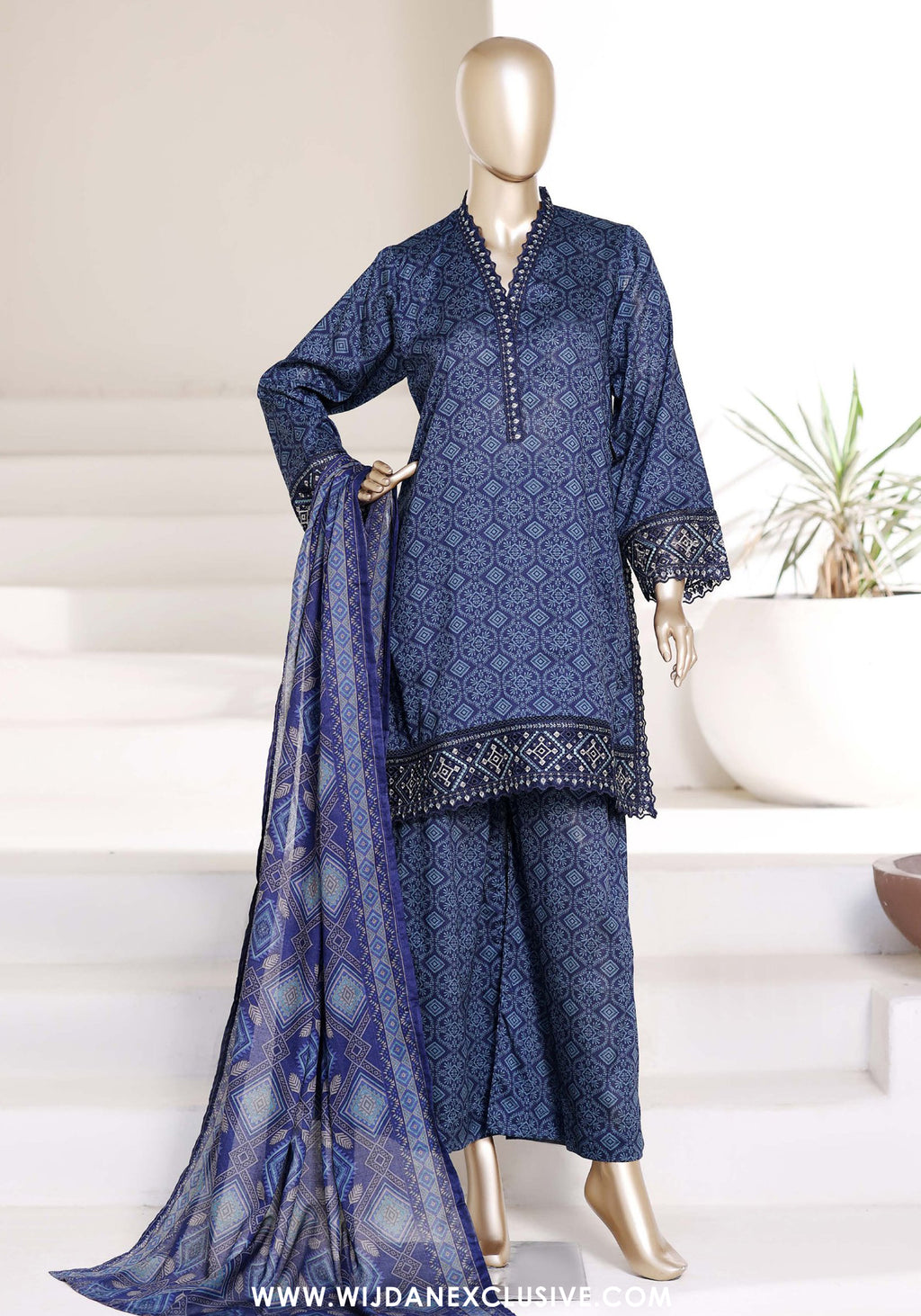 Malika by Sadabahar | Stitched Festive Vol-II Collection - 2026 (D-06)