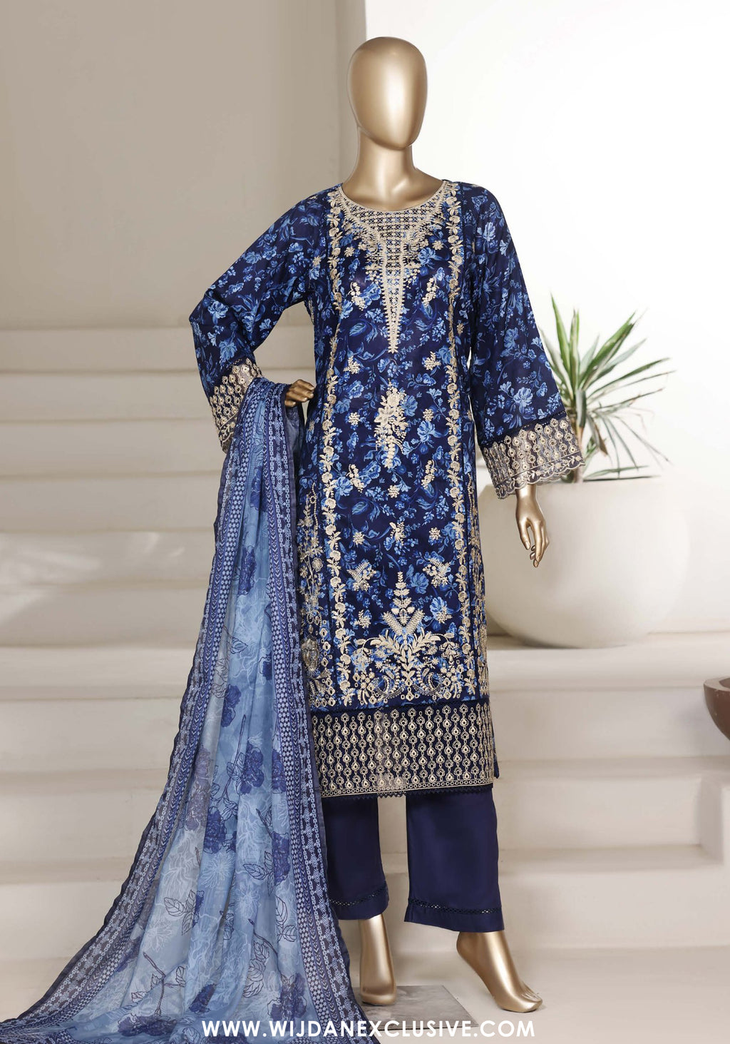 Sadabahar Signature Stitched Embroidered Lawn Vol-IV Collection - 2026 (D-06)