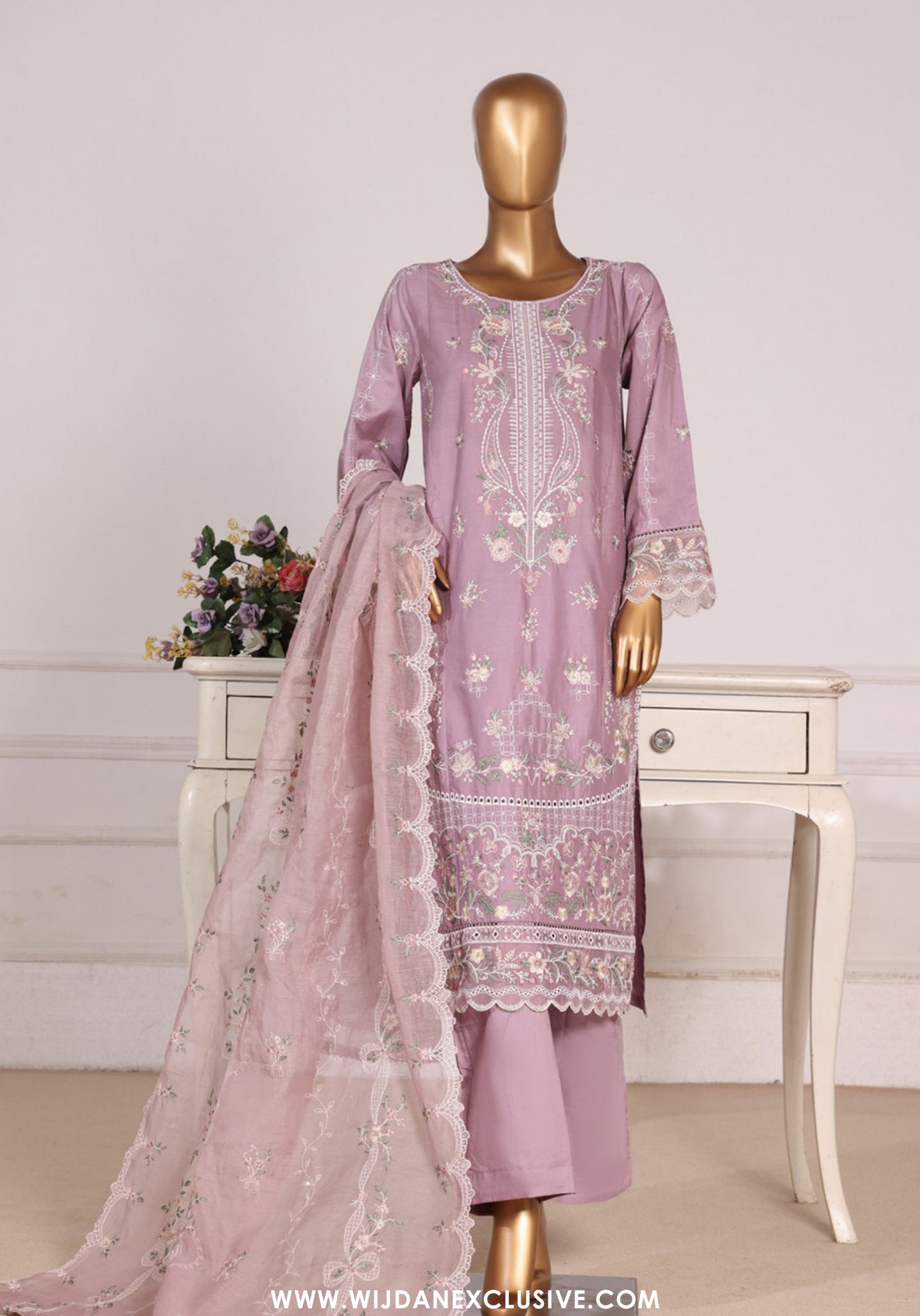 Bin Saeed Stitched Luxury Embroidered 3pc Vol-III Collection - 2026 (D-07)