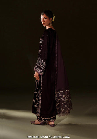 Iznik Unstitched Embroidered Formal Velvet Edit - 2025 IV-70
