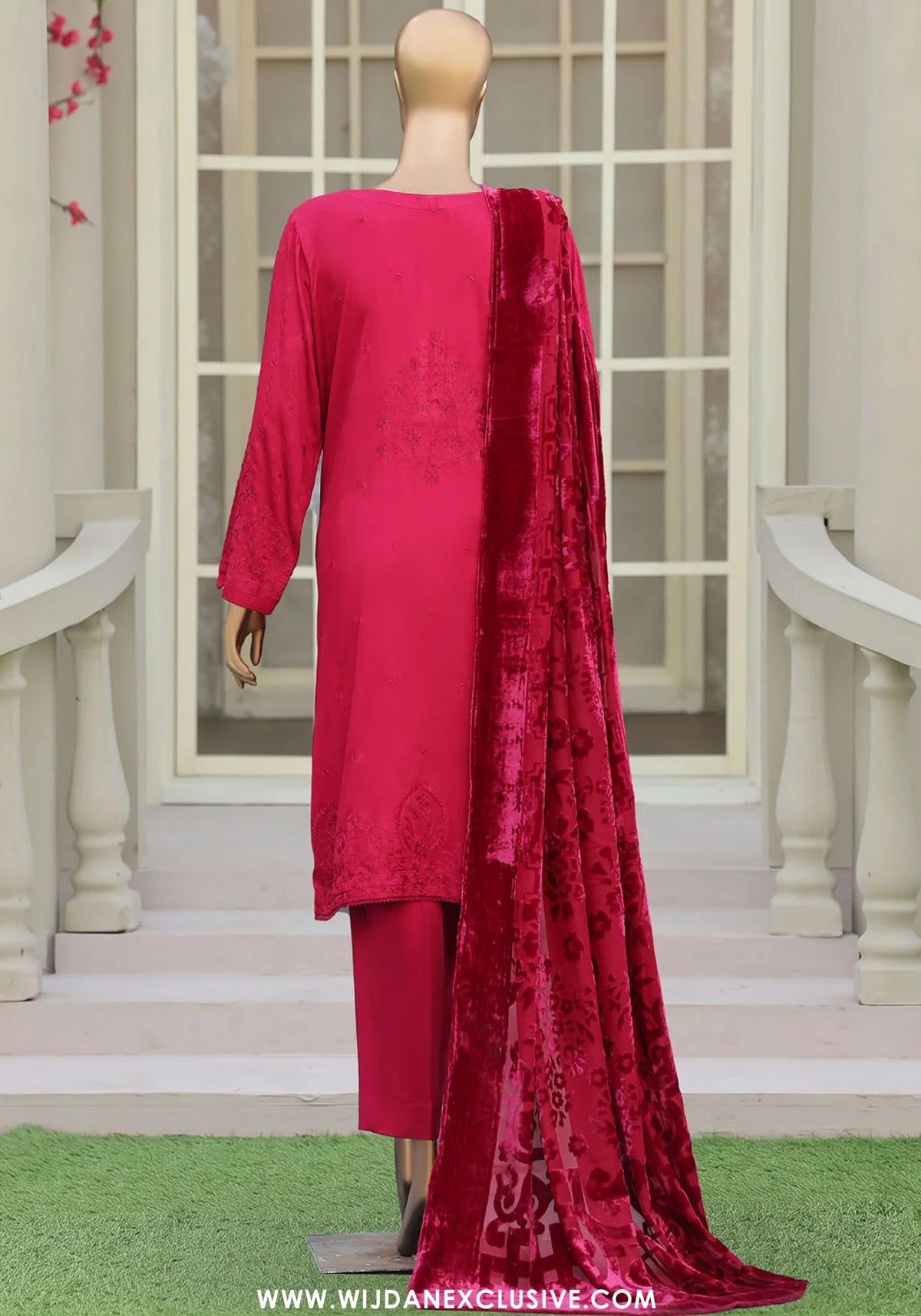 Royel Needleuork by HZ Textile | Unstitched Velevet Embroidered Collection'26 (D-06)