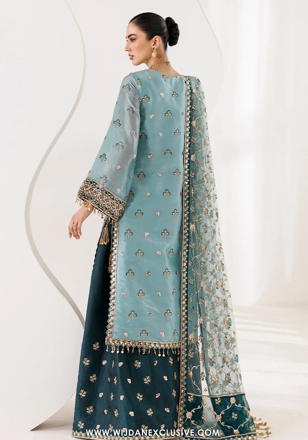 La Ruhe by Alizeh | Unstitched Formal Embroidered Vol-II Collection - 2026 (SCOTCH)