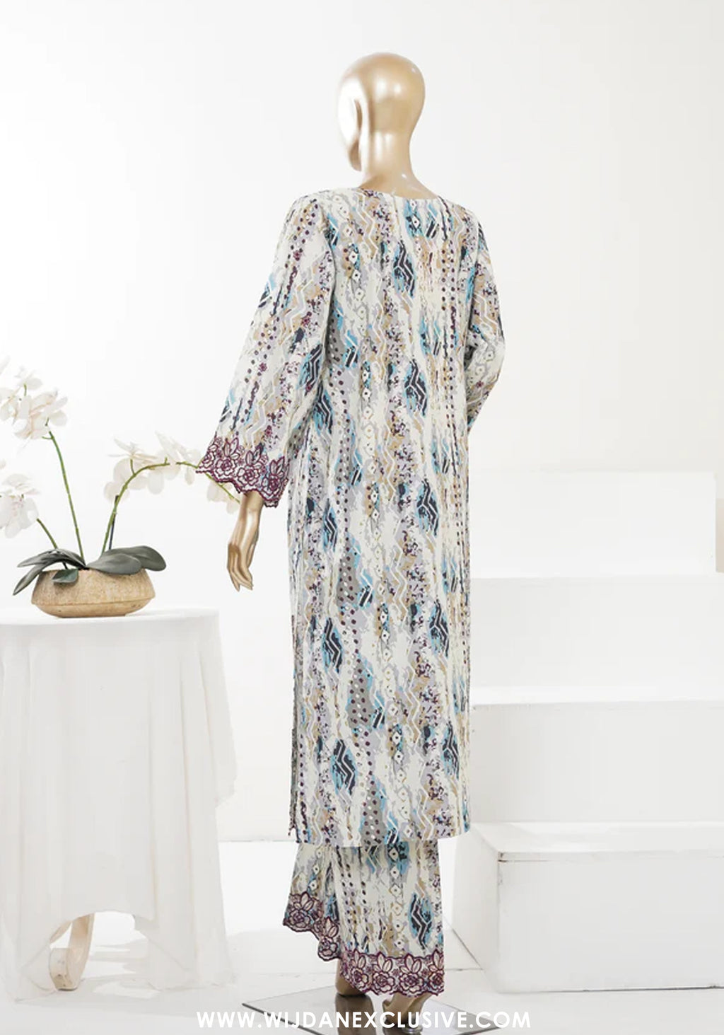 Summer Essentials by Amna Khadija | Stitched Embroidered 2PC Co-Ords Collection - 2026 (D-06)