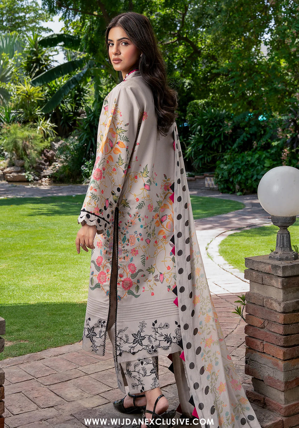 C-Prints by Charizma | Unstitched Printed Lawn Vol-03 Collection - 2026 (CP6-25)
