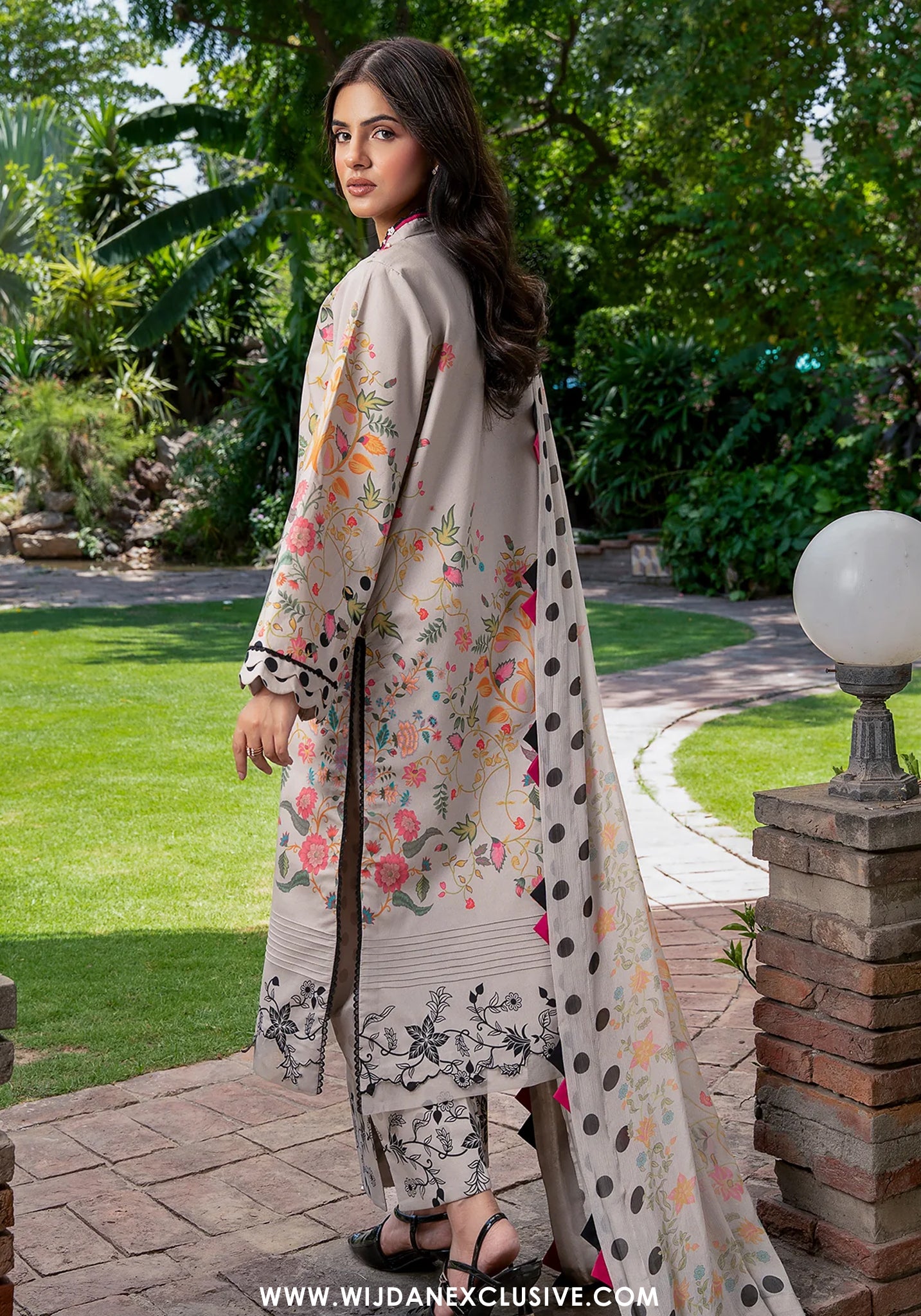 C-Prints by Charizma | Unstitched Printed Lawn Vol-03 Collection - 2026 (CP6-25)
