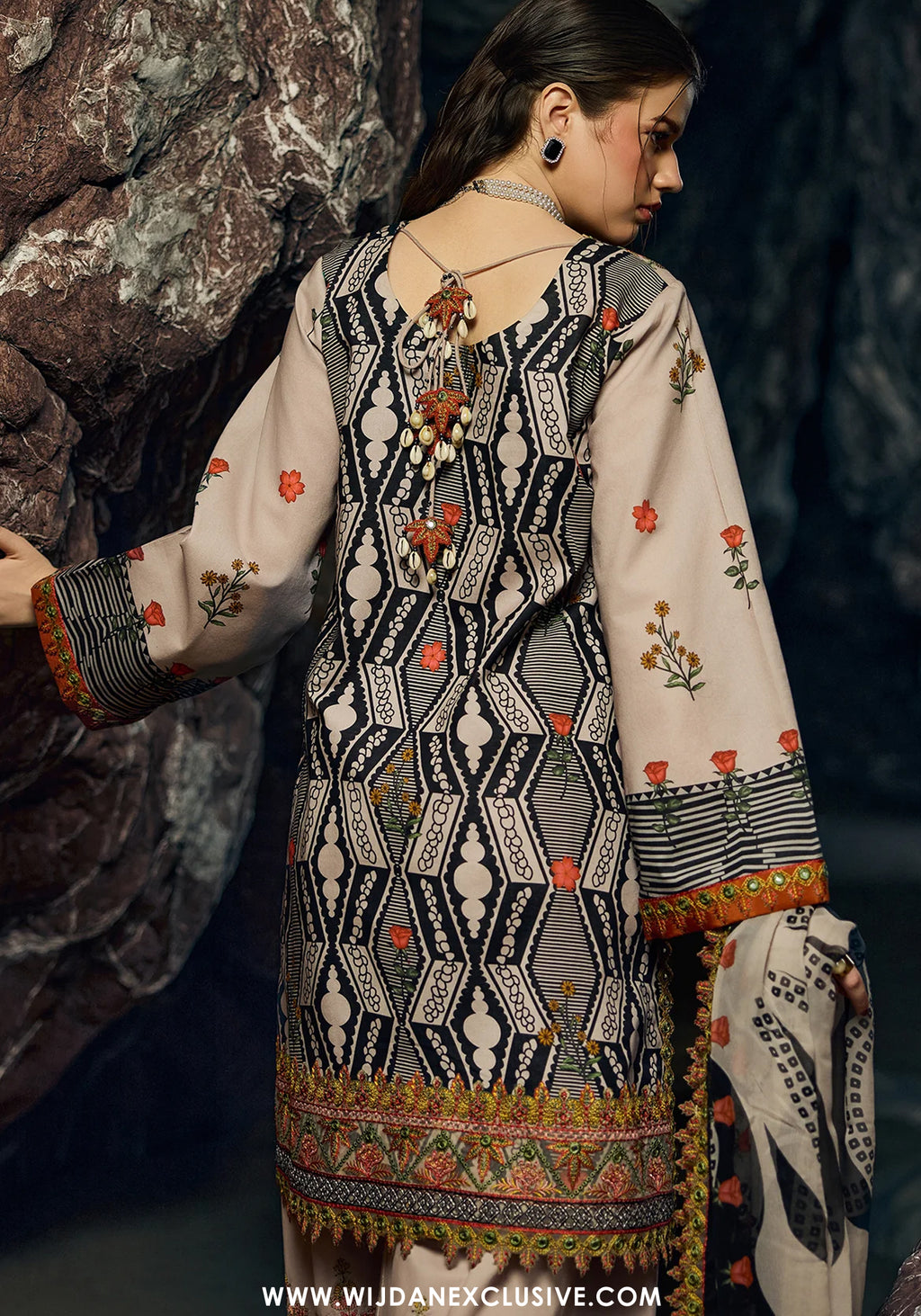 Sunshine by Charizma | Unstitched Embroidered Lawn Vol-I Collection - 2026 (CSN6-07)