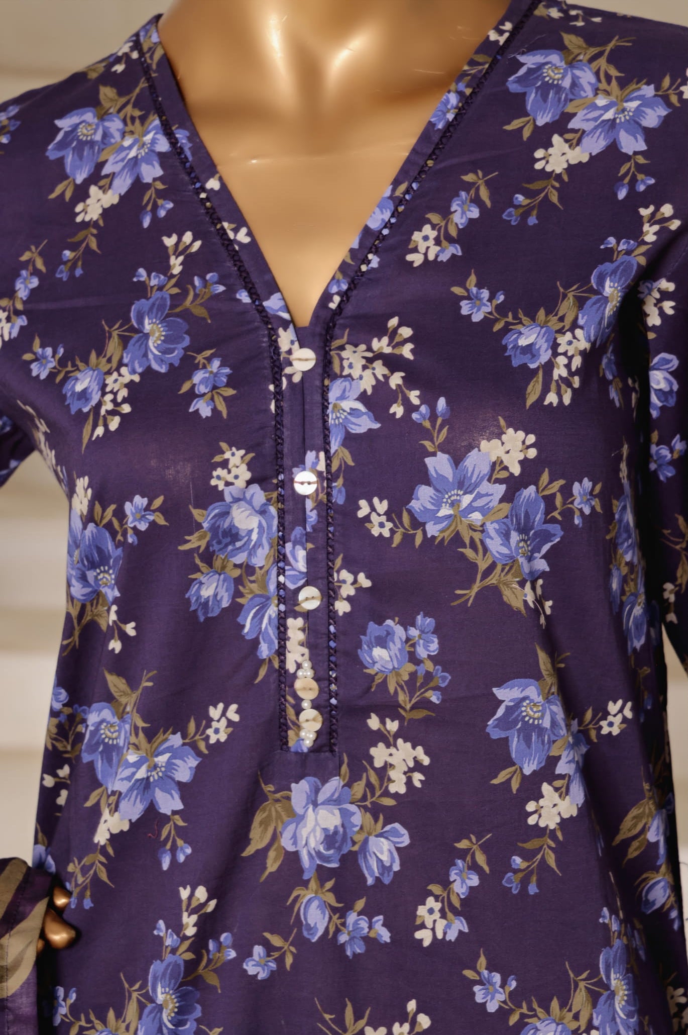 Sadabahar Printed Lawn with Farshi Shalwar Collection - 2025 (Plum Purple)