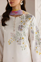 Iznik unstitched Embroidered Exclusive Lawn  Collection - 2026 (UE-683)
