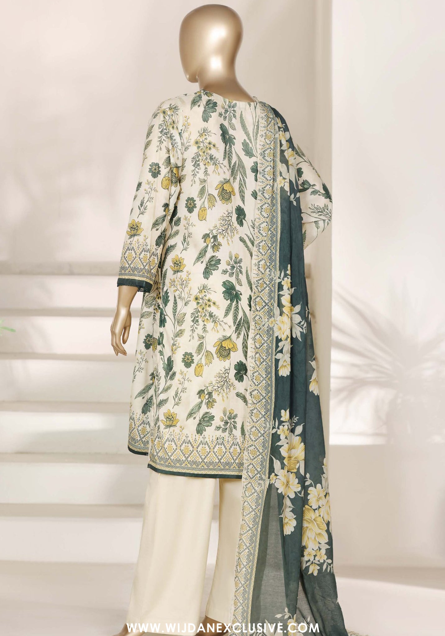 Sadabahar Stitched Printed Lawn Vol-III Collection - 2026 (D-07)