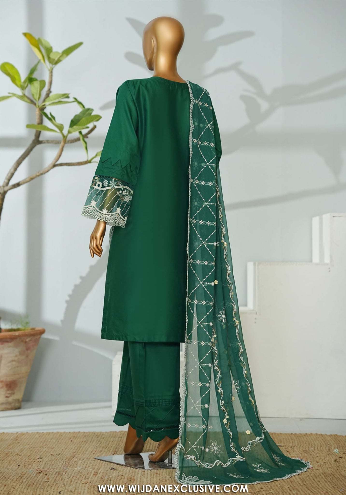 Bin Saeed Stitched Luxury Embroidered 3PC Collection - 2026 BSLE26-007