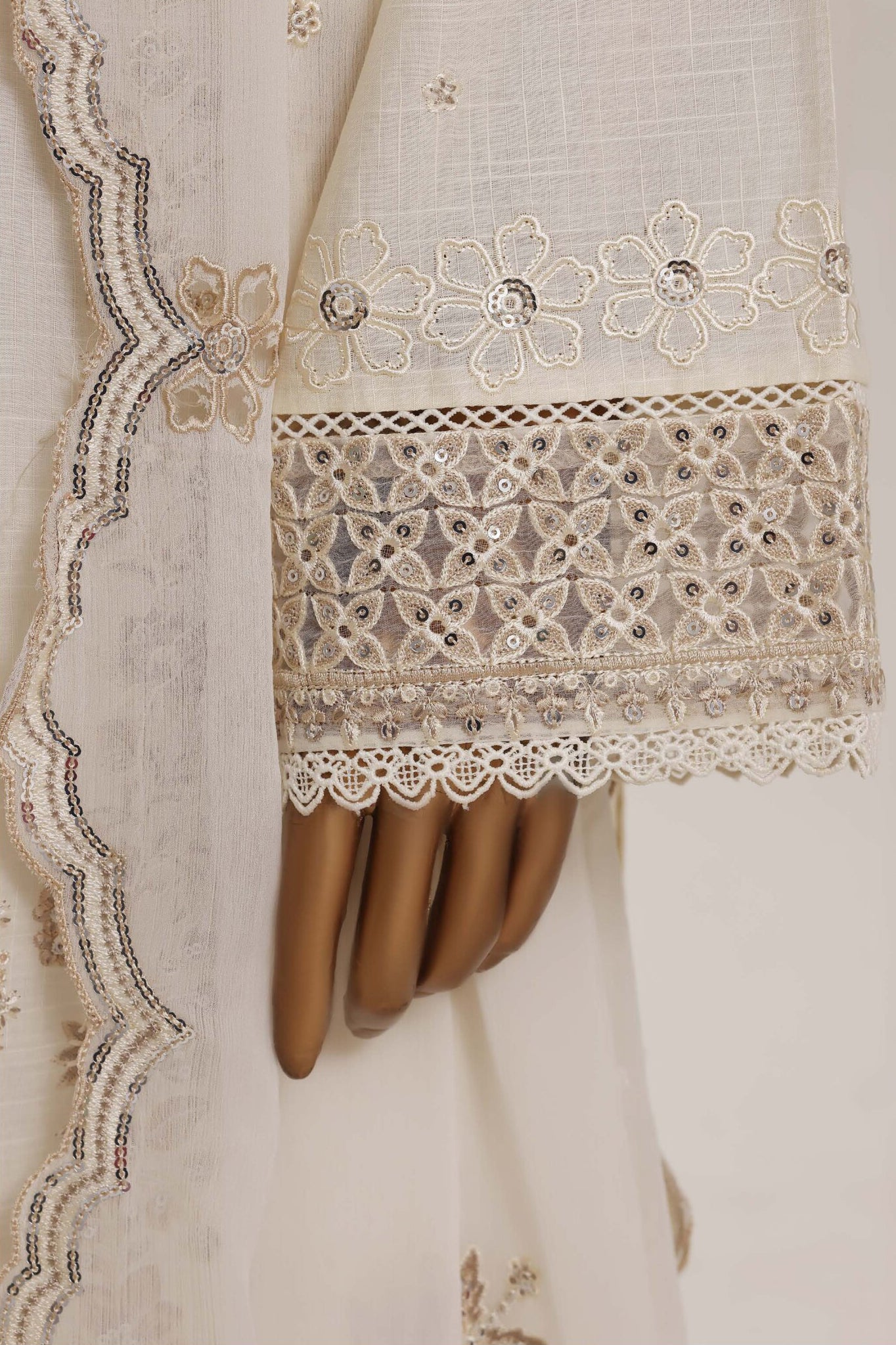 Sadabahar Stitched Luxury Embroidered Festive Vol-07 Collection - 2026 (D-07)