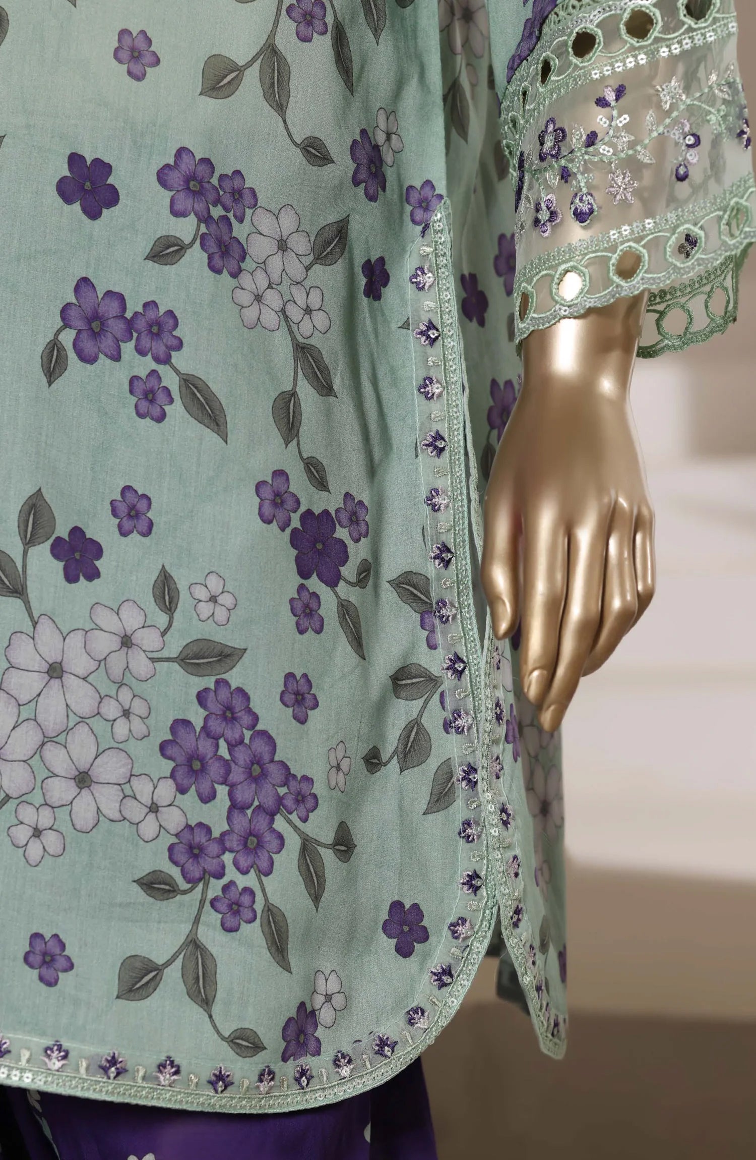 Malika by Sadabahar | Stitched With Shalwar Embroidered Collection - 2026 (D-07)