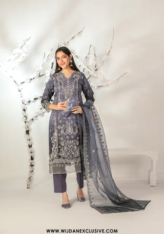 Ishq by Tawakkal | Semi-Stitched Embroidered Organza Complimentary Cluth & Khussa Collection - 2025 D-5136