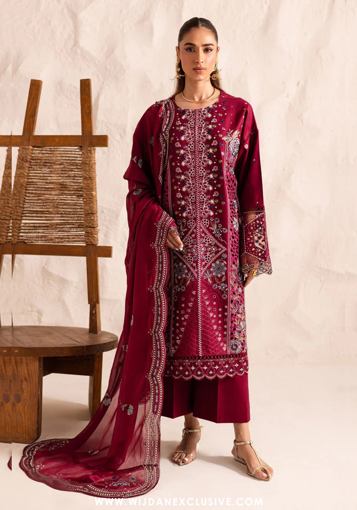 Marjjan Guzel Unstitched Embroidered Lawn Collection - 2025 SMC-204 (Maroon)