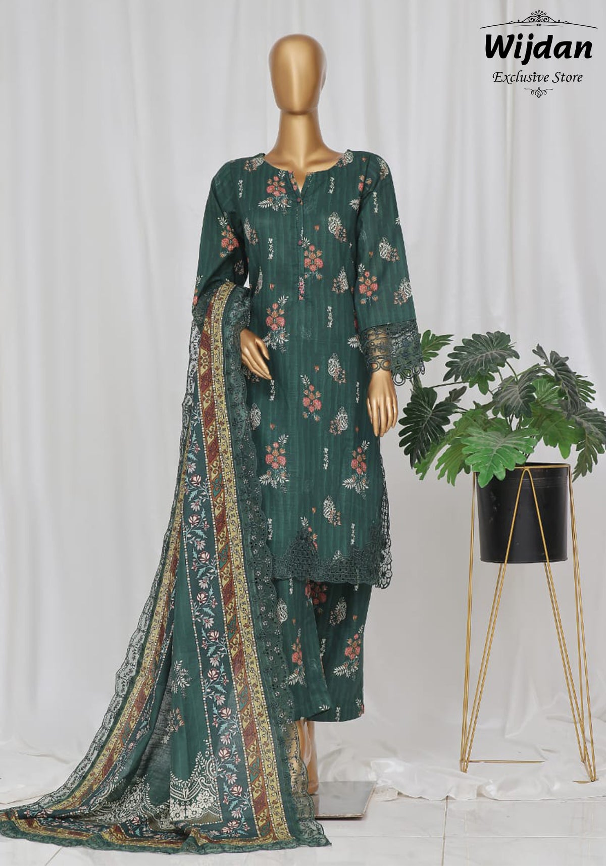 Sadabahar Khaddar 3pc Stitched Collection'24 D-07