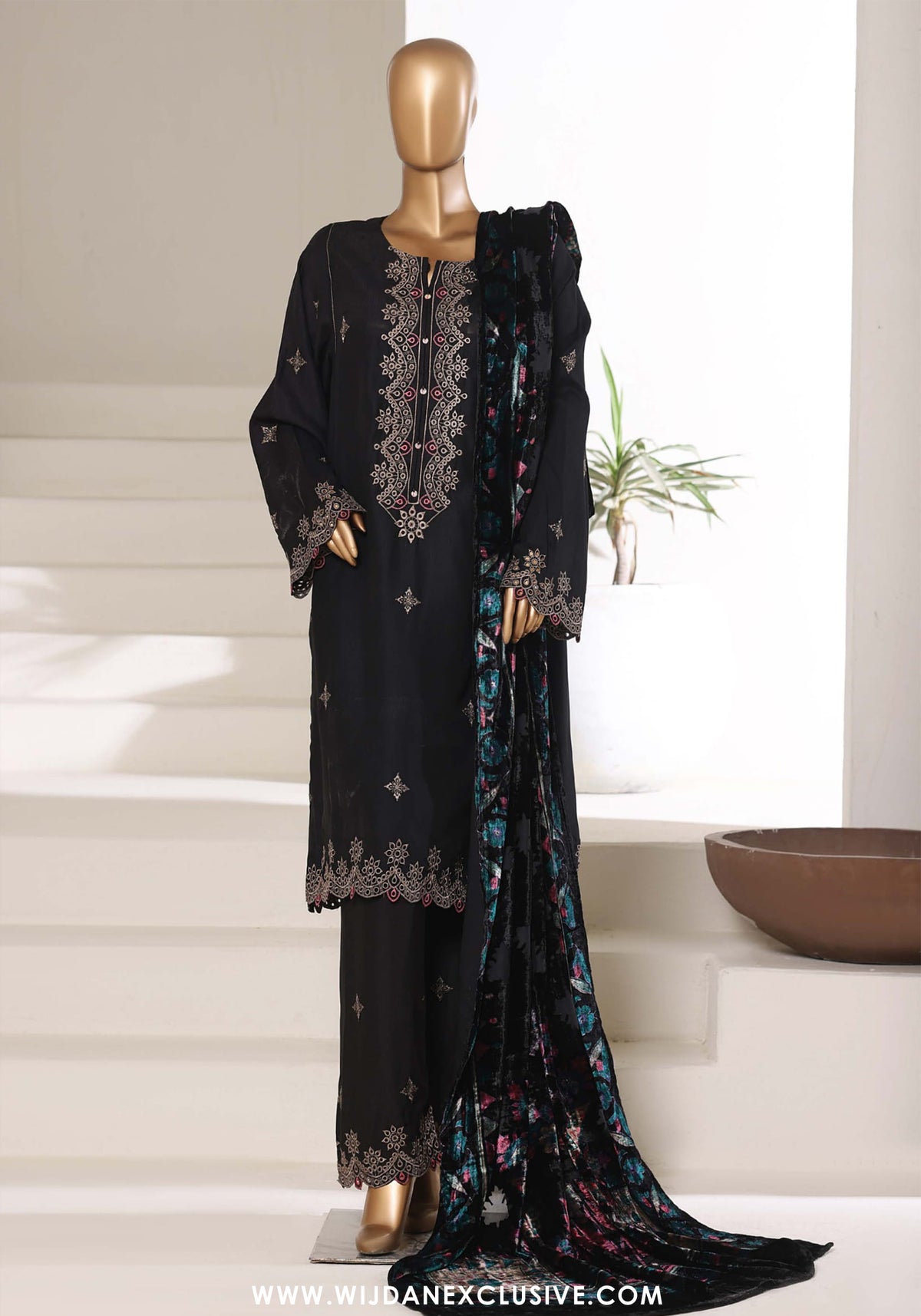 Sadabahar Stitched Viscose Luxury With Palachi Shawl Collection (D-07)