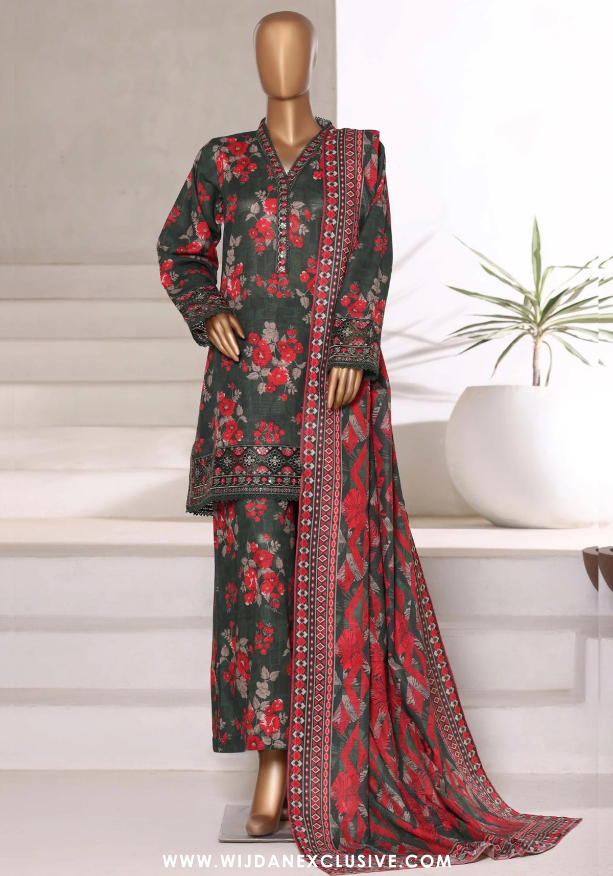 Sadabahar Malika Stitched Embroidered Khaddar Collection - 2025 (GREY)