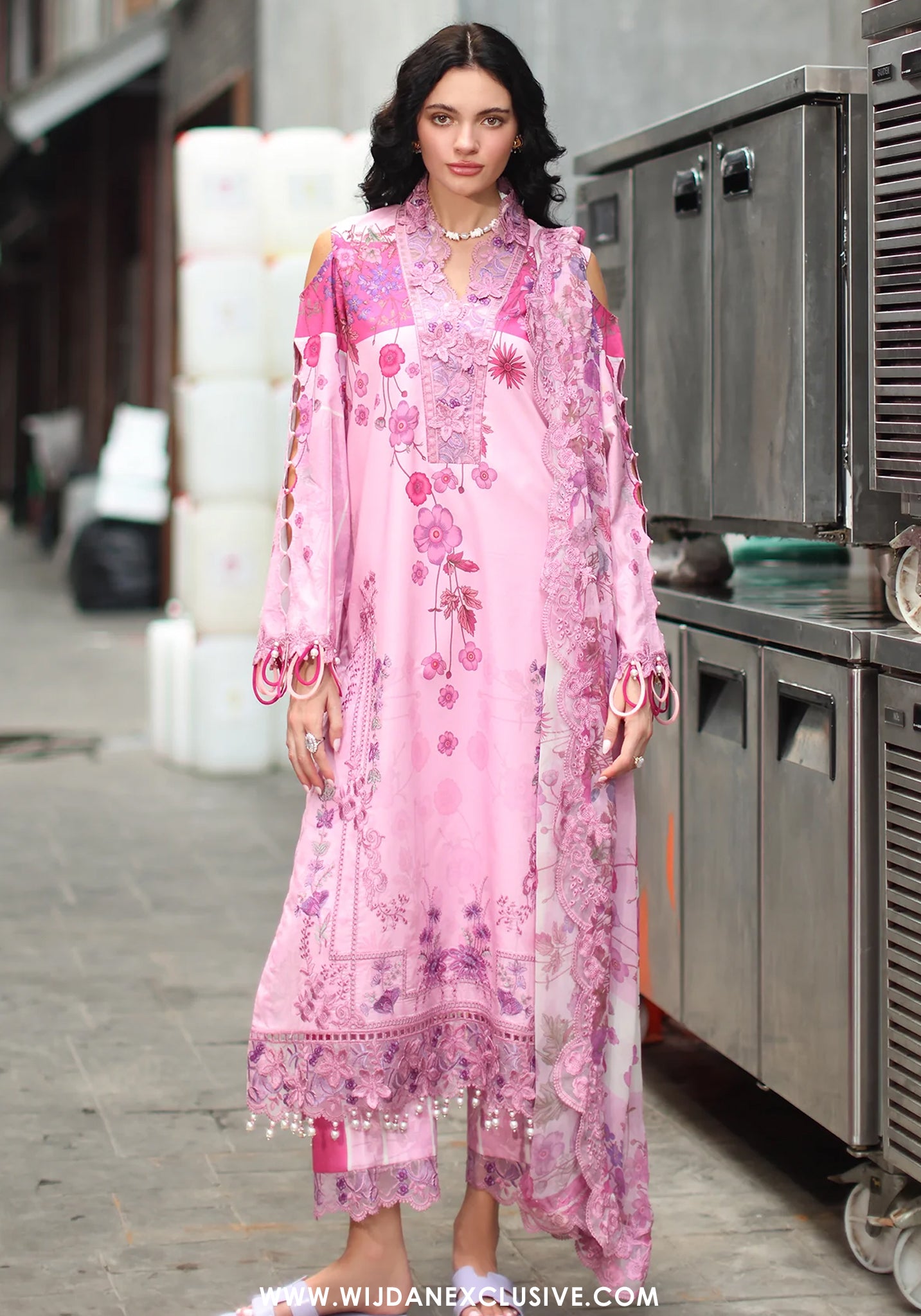 Charizma Signature Unstitched Embroidered Lawn Vol-01 Collection - 2026 (CS6-07)