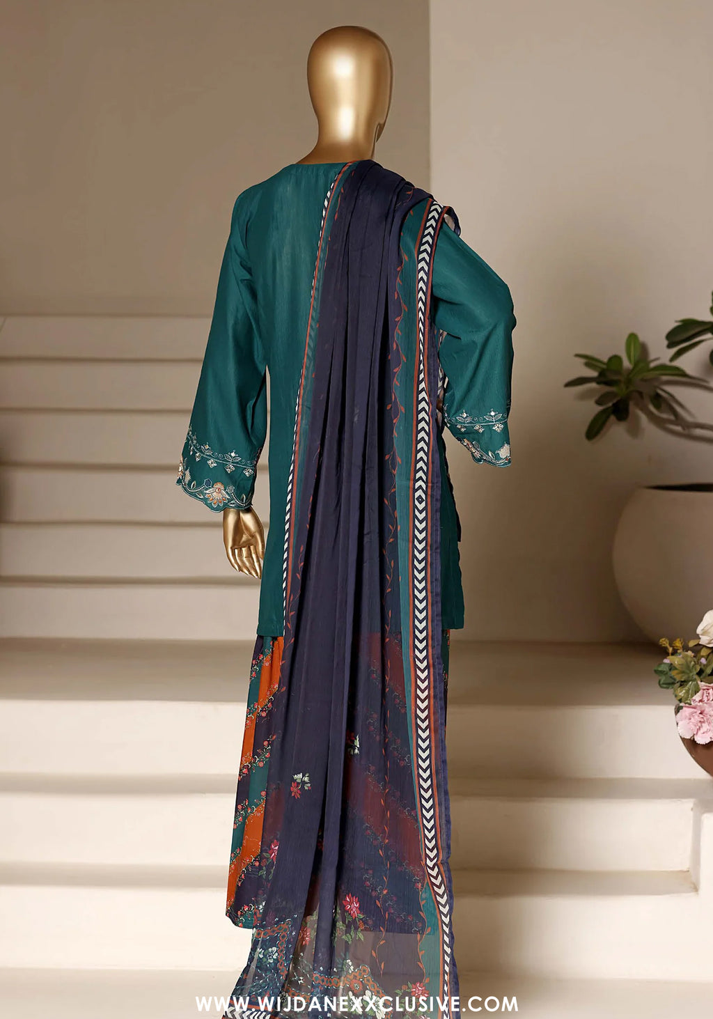 Eclair by Sadabahar | Stitched 3pc Embroidered Lawn Vol-02 Collection - 2026 (D-07)