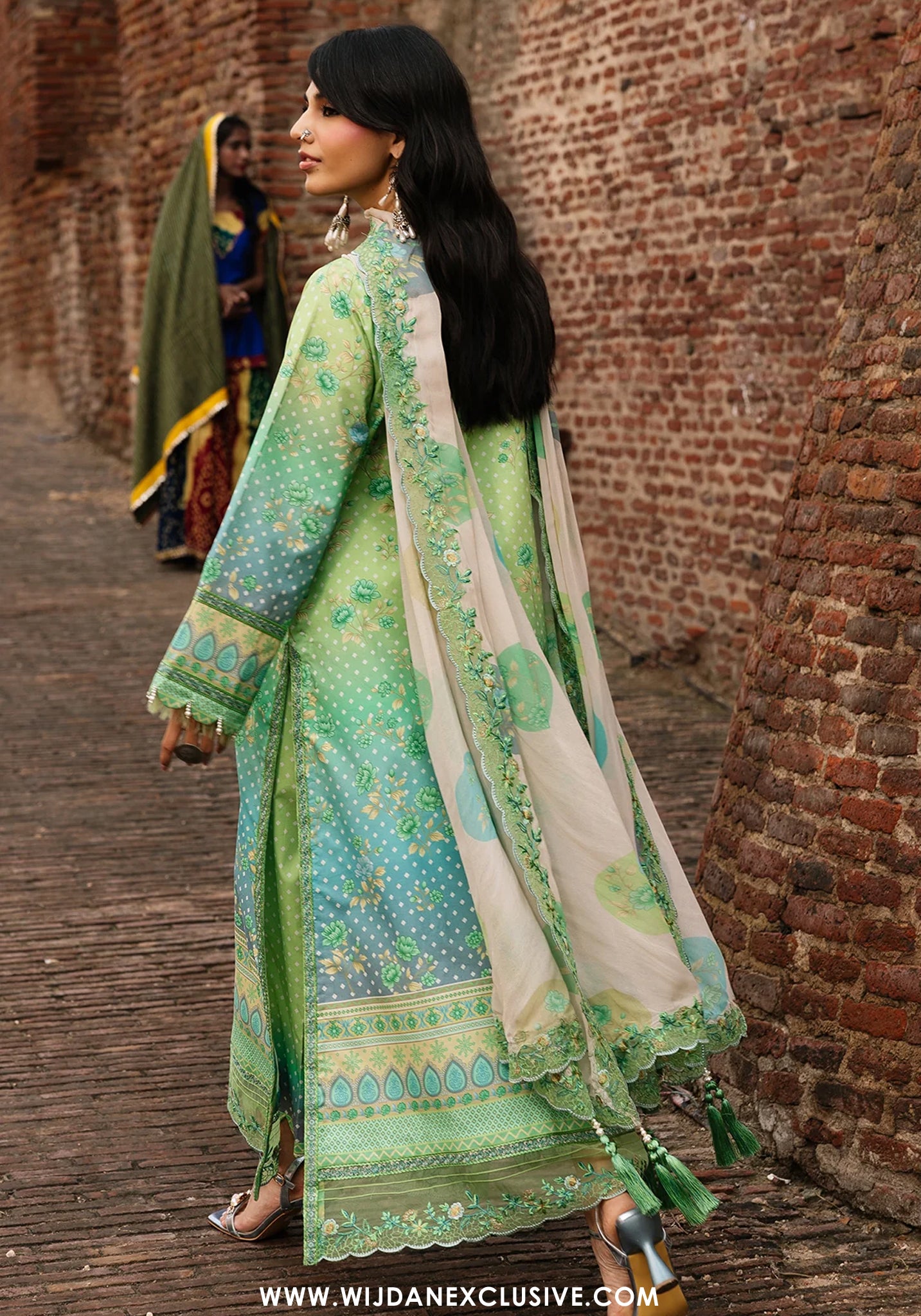 Charizma Chunri Unstitched Embroidered Lawn Vol-01 Collection - 2026 (CHN6-07)