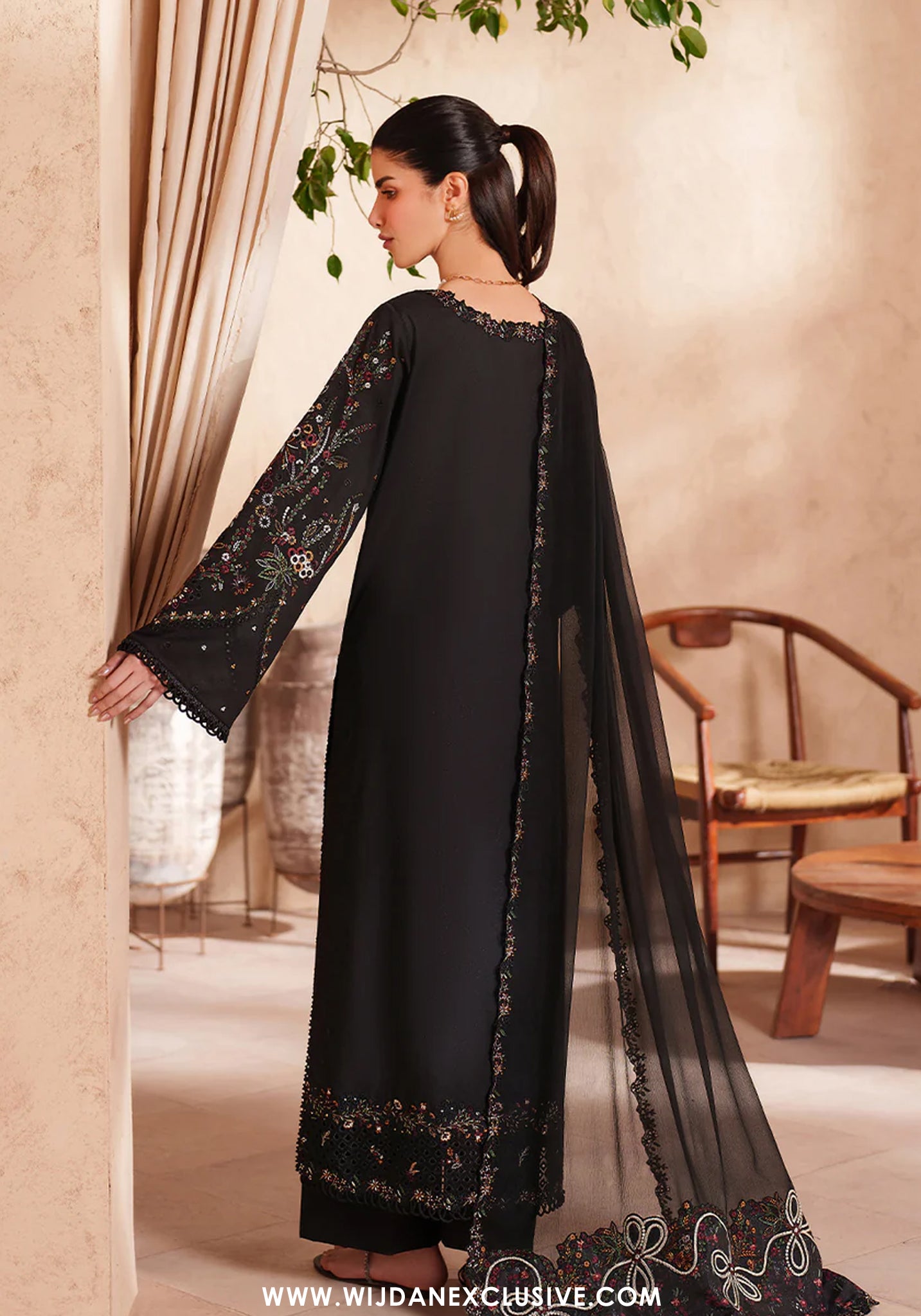 Iznik Unstitched Embroidered Eid Lawn Collection - 2026 (EL-07)