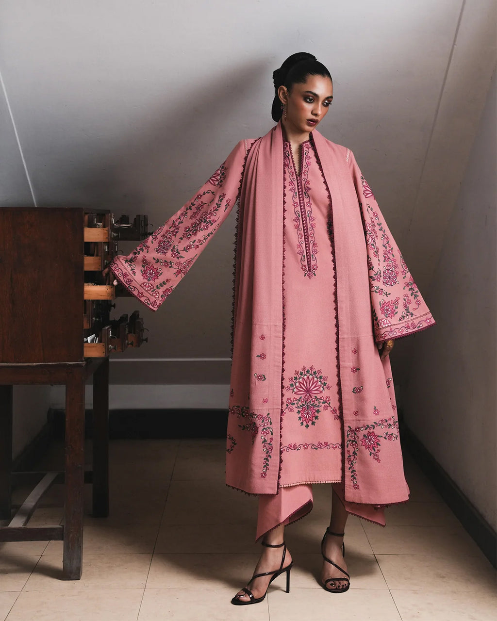Jugnu by Hussain Rehar | Unstitched Karandi Embroidered Collection - 2026 (DAHLIA)