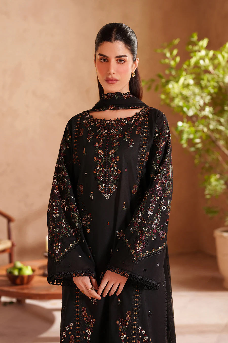 Iznik Unstitched Embroidered Eid Lawn Collection - 2026 (EL-07)