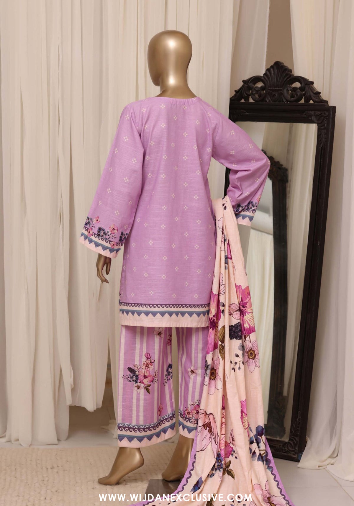 Sadabahar Stitched Printed Khaddar Collection - 2026 (D-08)