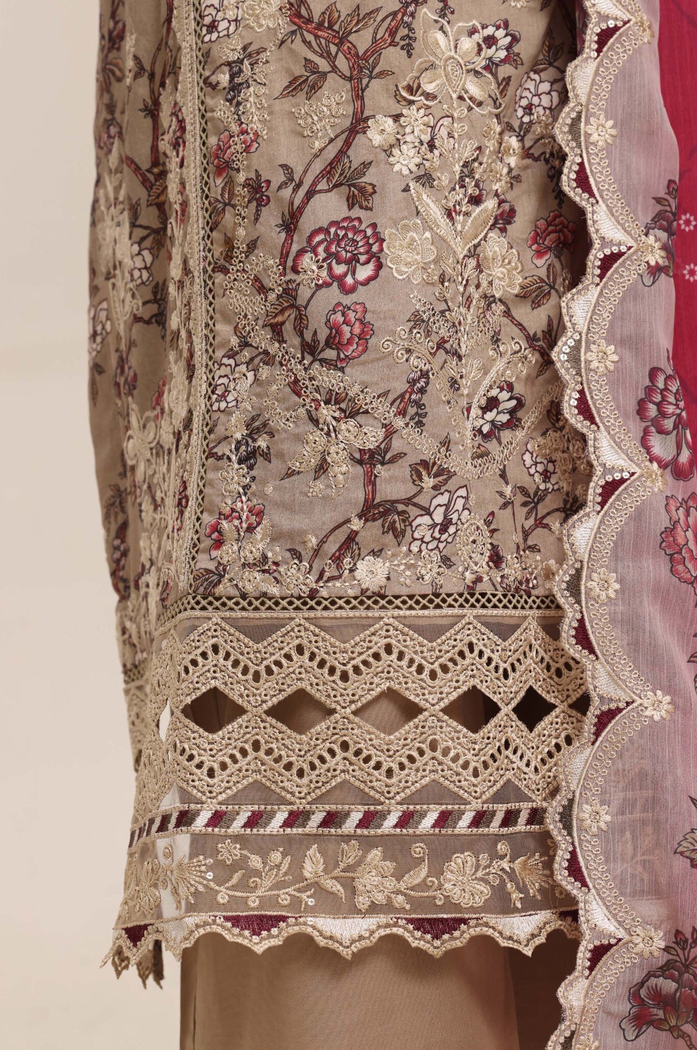 Signature by Sadabahar | Stitched Embroidered Festive Collection - 2026 (D-08)
