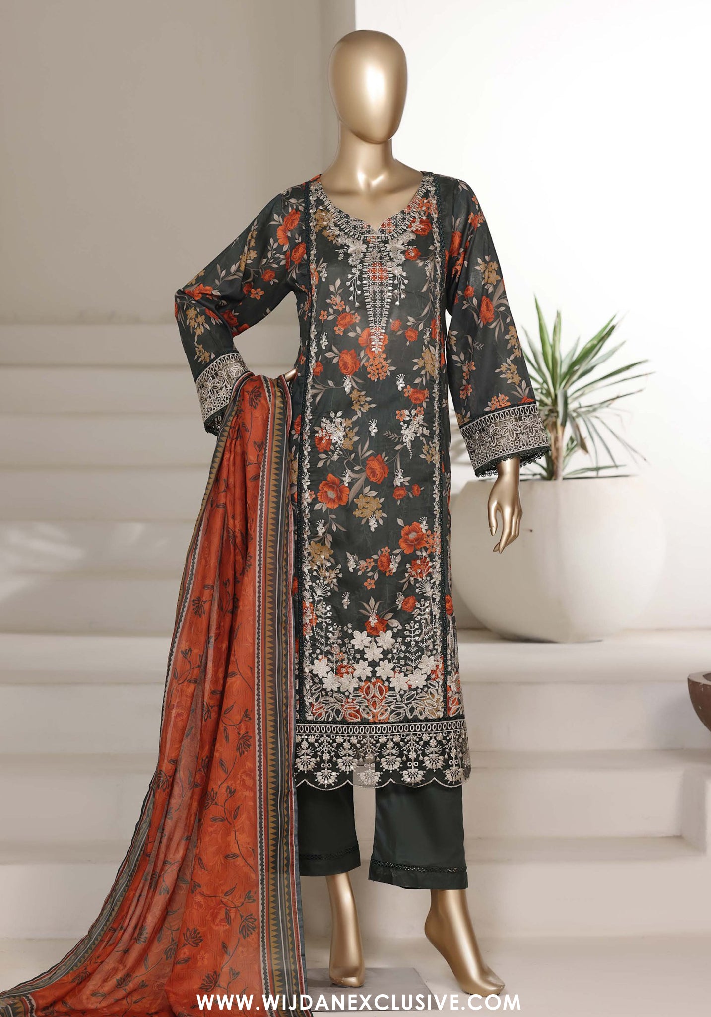 Sadabahar Signature Stitched Embroidered Lawn Vol-IV Collection - 2026 (D-08)
