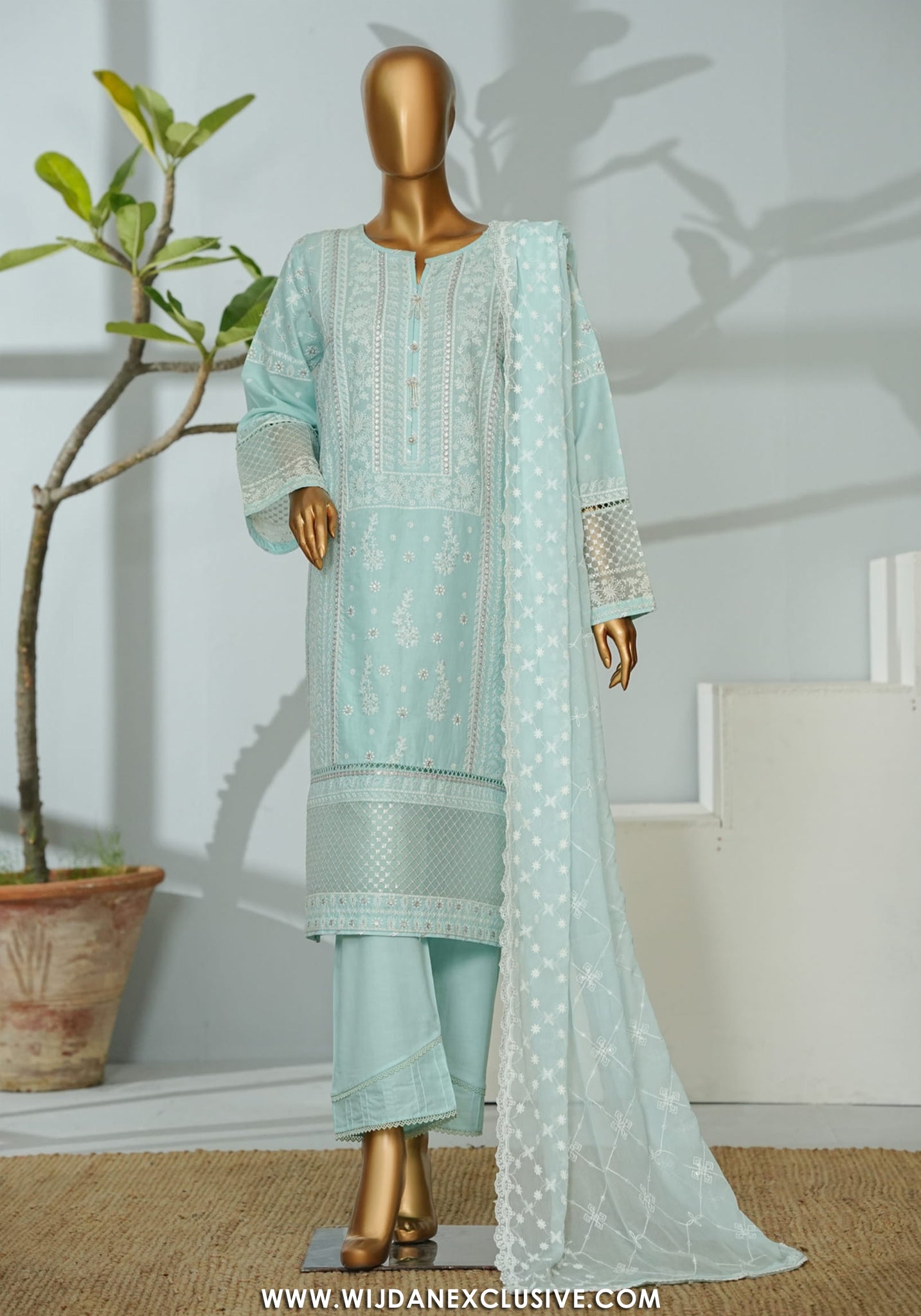 Bin Saeed Stitched Luxury Embroidered 3PC Collection - 2026 BSLE26-008