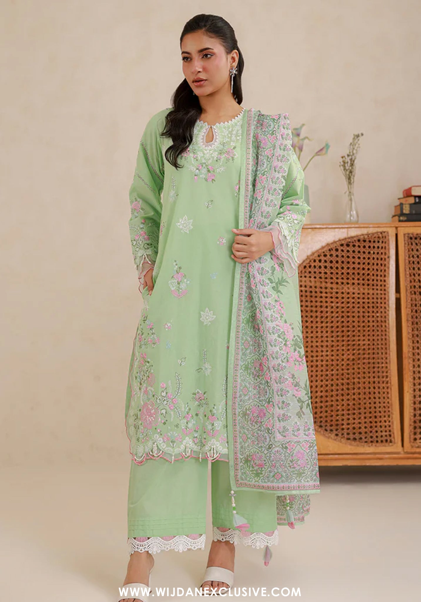 Zellbury Unstitched 3pc Embroidered Lawn Collection - 2026 (WUS-26E-0585)