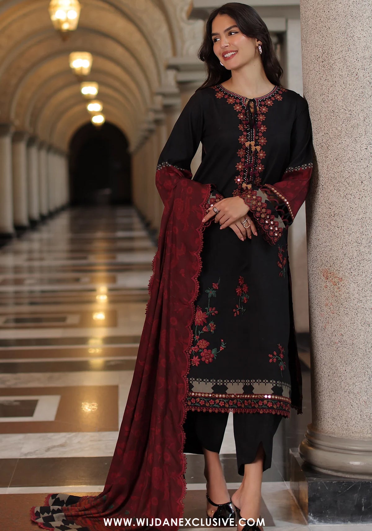 Aniiq by Charizma | Unstitched Embroidered Linen Vol-II Collection'26 (ANW7-18)