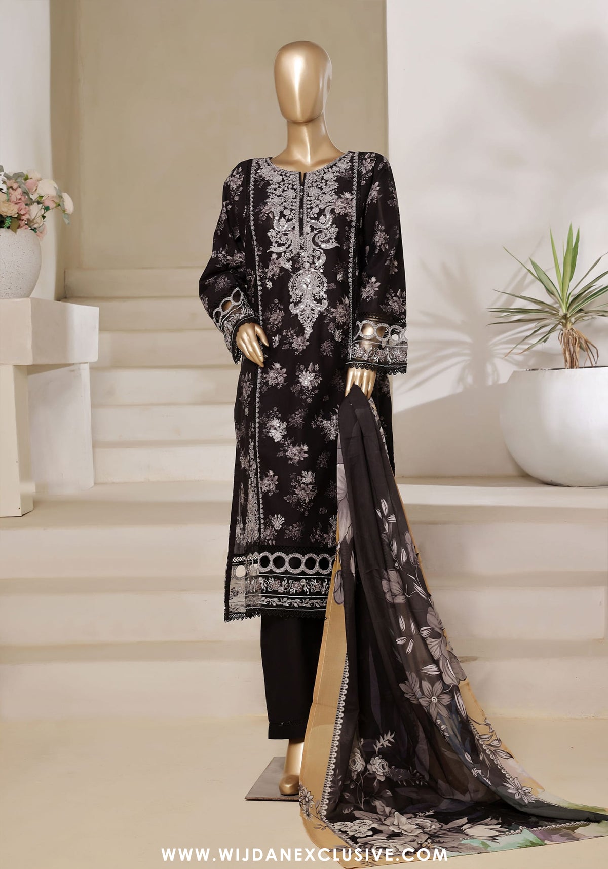 Sadabahar Signature Stitched Festive Embroidered Lawn - 2025 Vol-02 Black