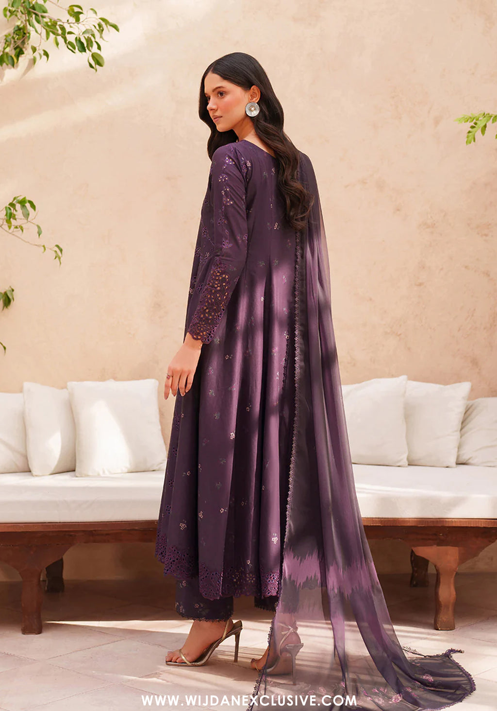 Iznik Unstitched Embroidered Eid Lawn Collection - 2026 (EL-08)