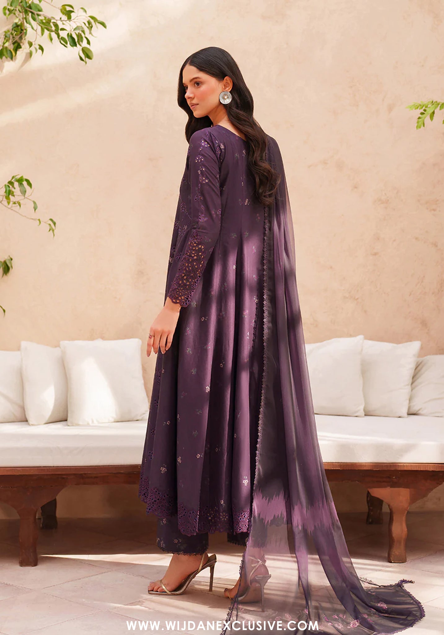 Iznik Unstitched Embroidered Eid Lawn Collection - 2026 (EL-08)