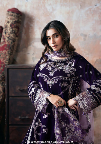 Ramsha Unstitched Luxury Velvet Embroidered Collection Vol - 07 (D-08)