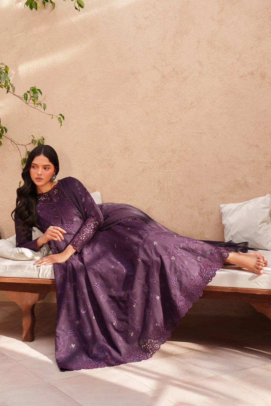 Iznik Unstitched Embroidered Eid Lawn Collection - 2026 (EL-08)