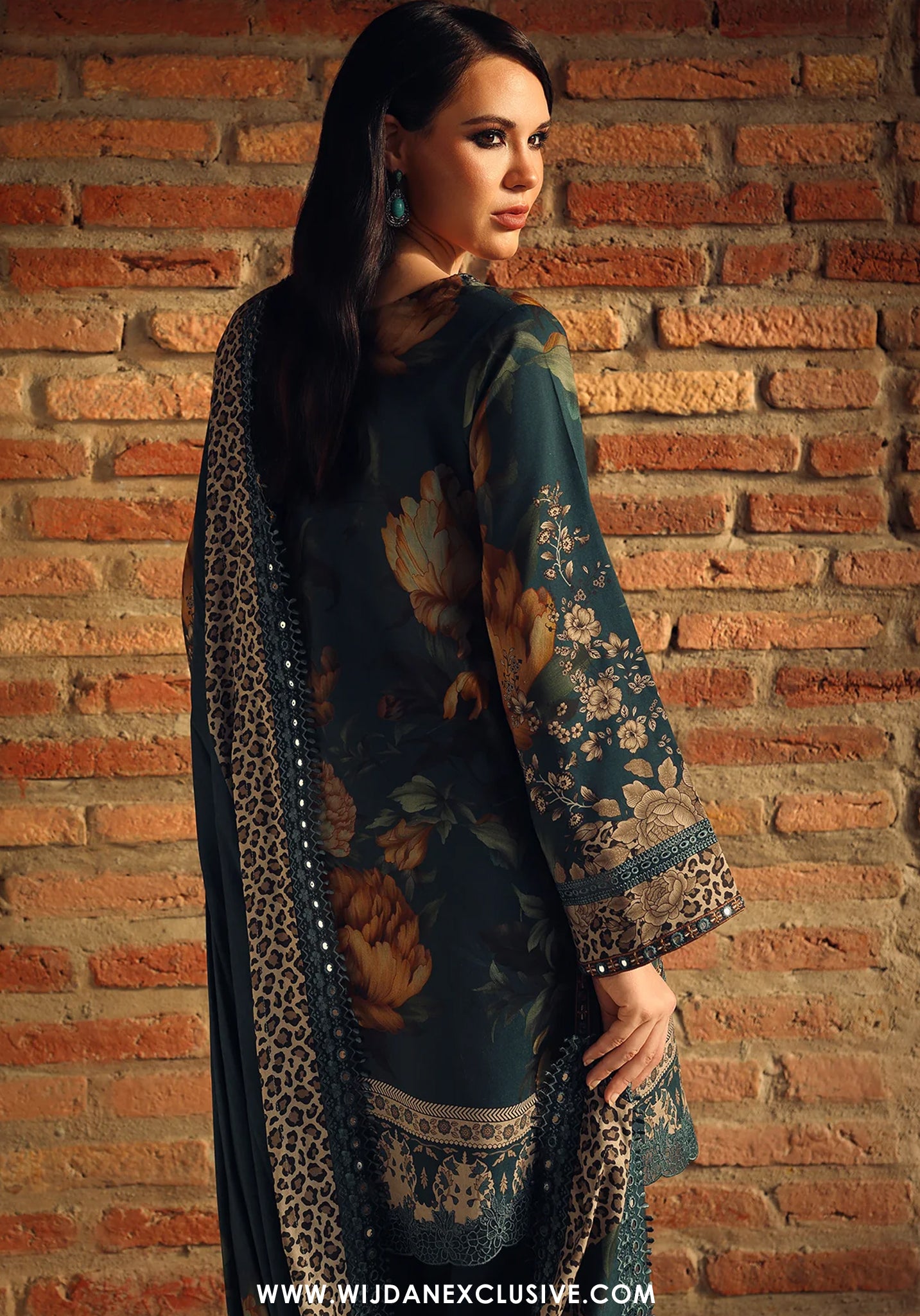 Combination by Charizma | Unstitched Embroidered Linen Collection - 2026 (CCW7-09)