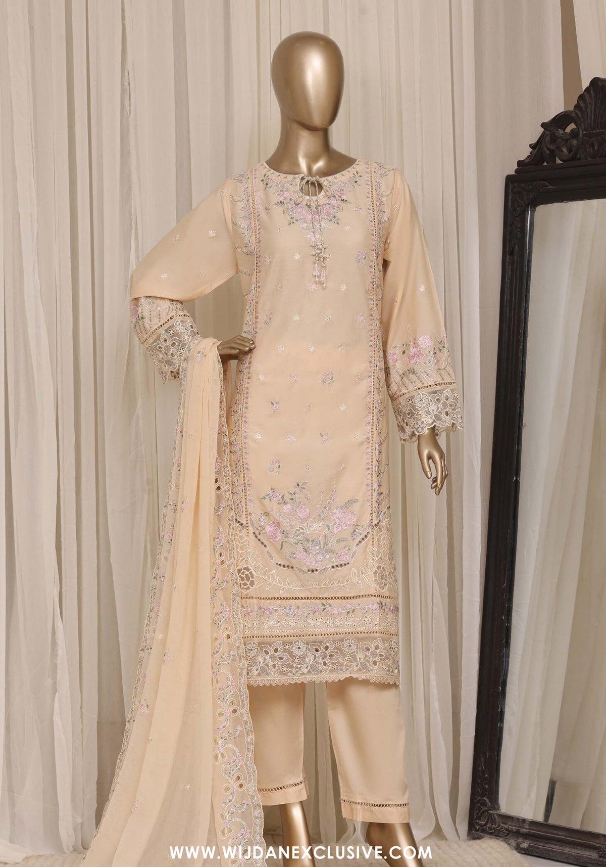 Sadabahar Stitched Luxury Embroidered Festive Vol-08 Collection - 2026 (D-09)