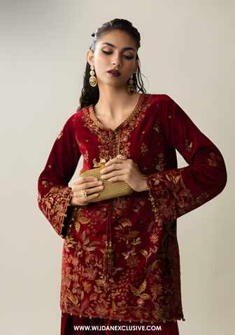 Makhmal Unstitched Embroidered Velvet Collection By Asim Jofa (D-05)