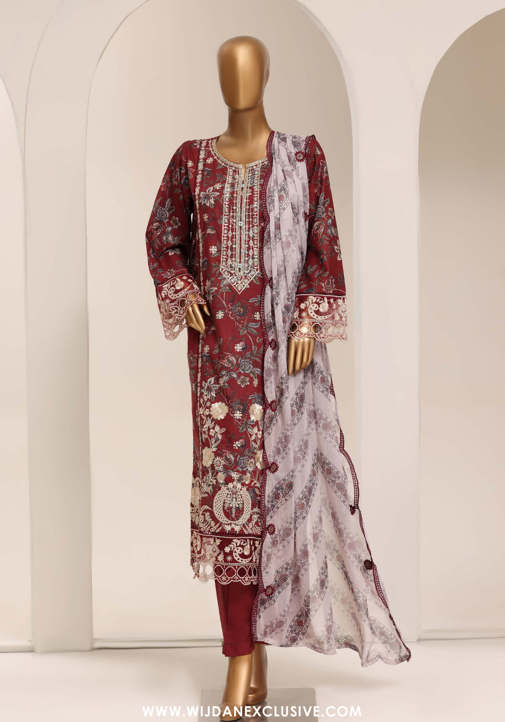 Signature by Sadabahar | Stitched Embroidered Festive Collection - 2026 (D-09)