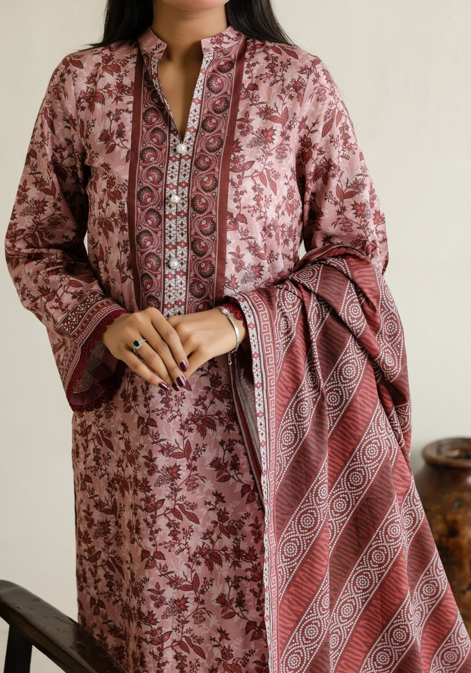 VS Daman Unstitched 3PC Digital Cambric Collection - 2025 D-2004