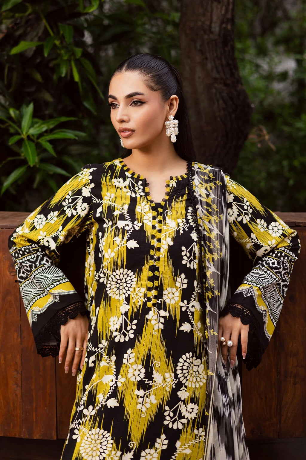 Nureh Unstitched Signature Printed Linen Collection - 2025 SP-168
