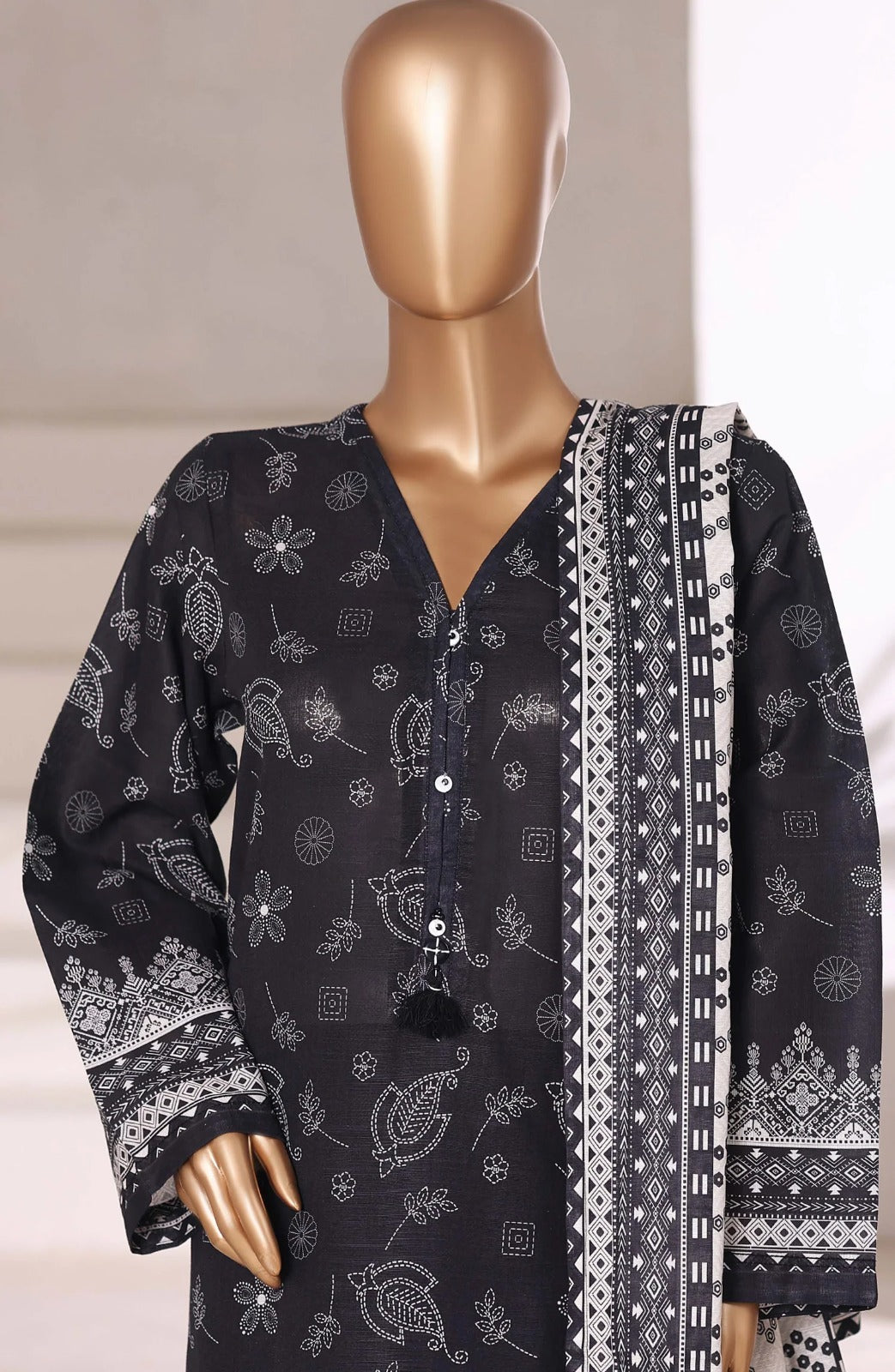 Sadabahar Printed Stitched Khaddar 3PC Collection - 2025 (BLACK D-07)