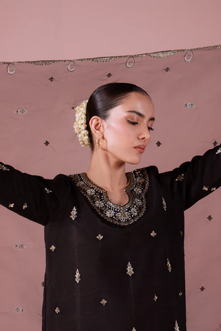 Her to Her Unstitched by Emaan Adeel (NARUN)