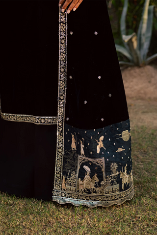 Maya by Nurèh | Unstitched Velvet Vol-II Wedding Edit - 2025 NW-118