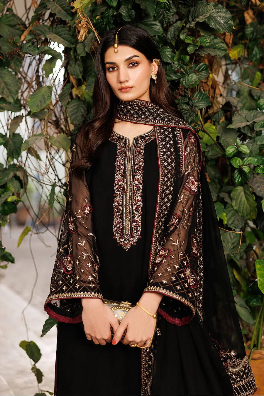 Iznik Unstitched Embroidered Chiffon Semi-Formals Collection - 2026 CC-90